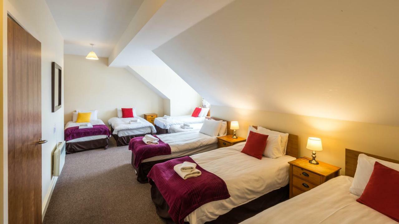 The Courtyard Apartments Carrick-on-Shannon ภายนอก รูปภาพ