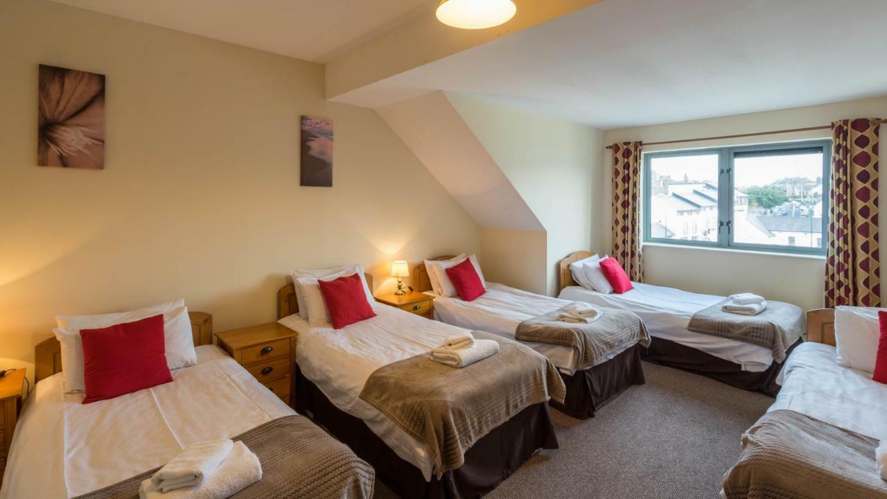 The Courtyard Apartments Carrick-on-Shannon ภายนอก รูปภาพ